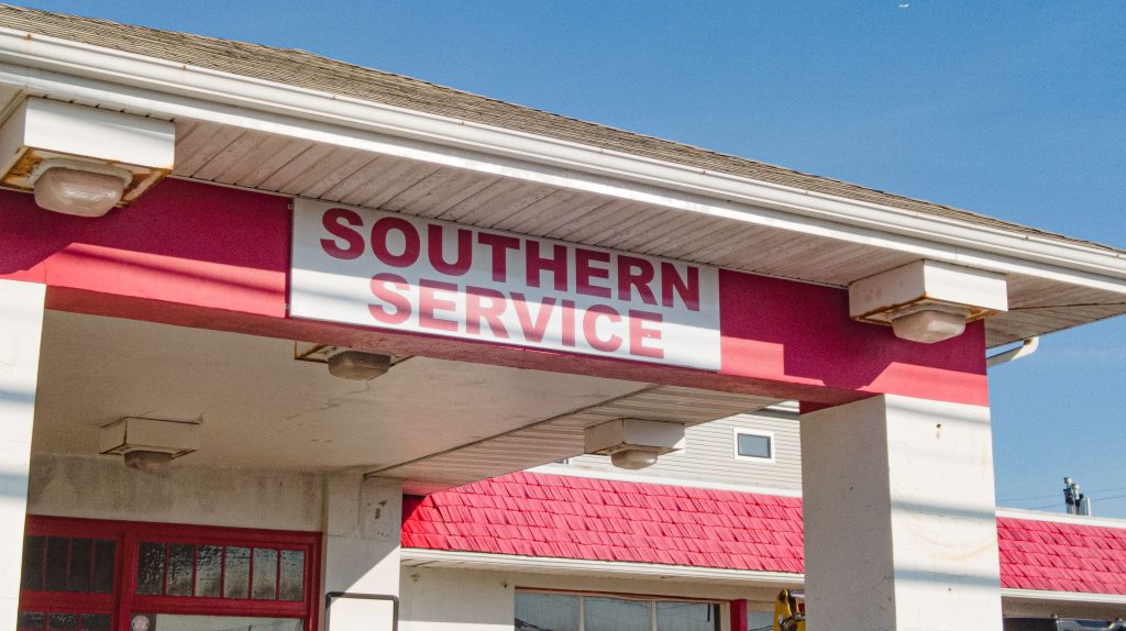 Demolition crews take down the former Southern Service Center in Seaside Park, N.J., March 20-21, 2023. (Photo: Daniel Nee)
