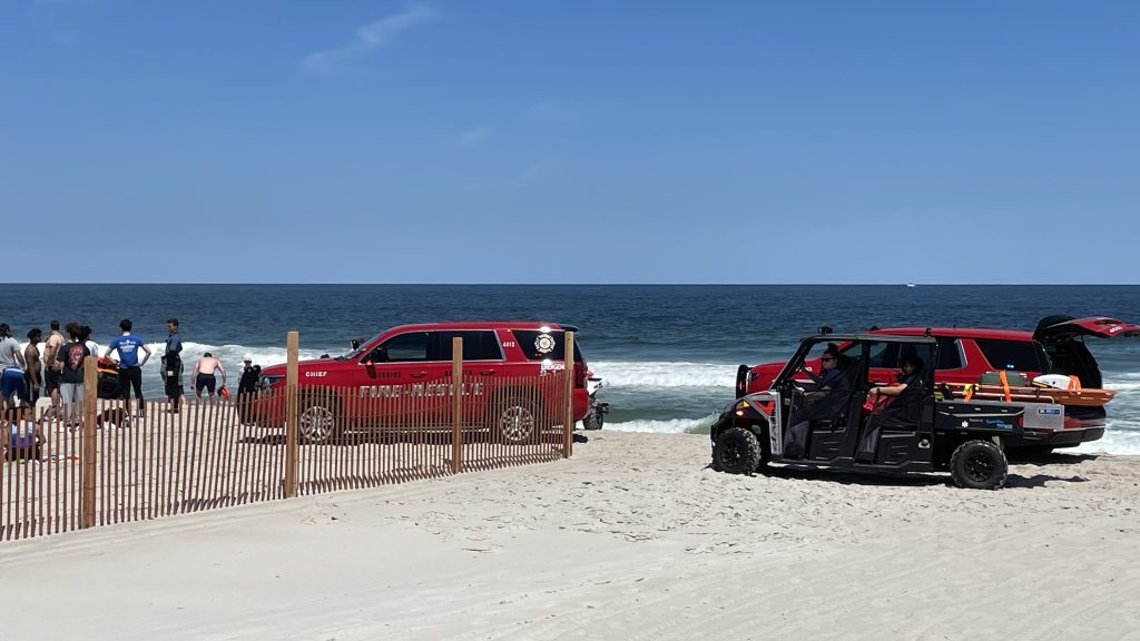 A rescue takes place near Dupont Avenue in Seaside Heights, May 26, 2023. (Photo: Shorebeat)