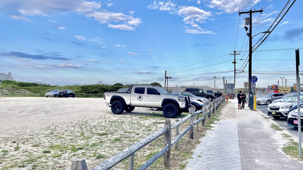 The Hiering Avenue parking facility, where a shower and changing facility has been proposed, Aug. 2023. (Photo: Shorebeat)