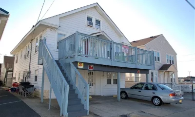 27 Grant Avenue (Credit: Zillow)