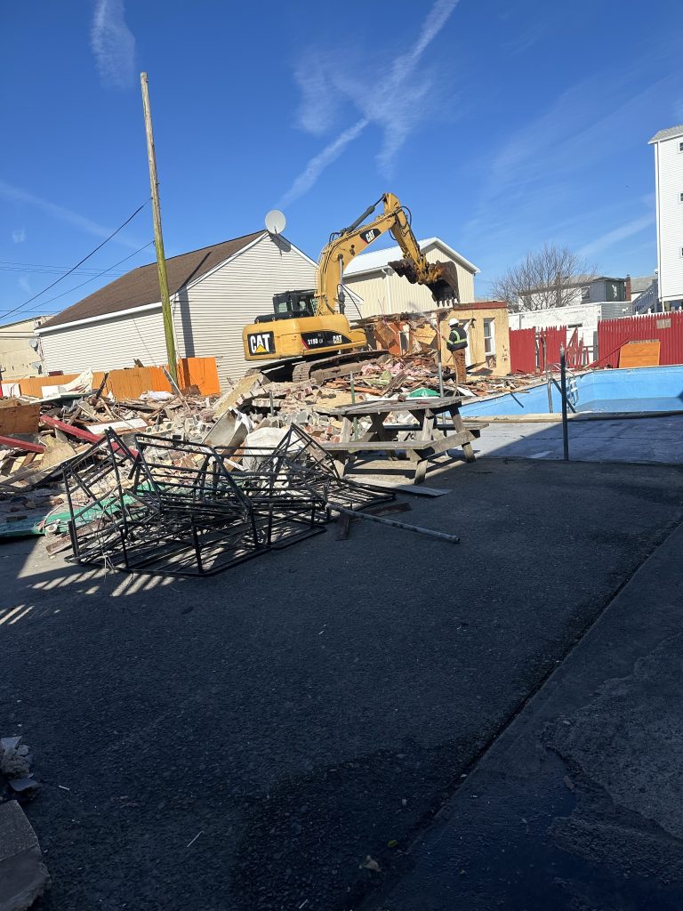The demolition of the former Offshore Motel, March 2024. (Photo: Mike Loundy)