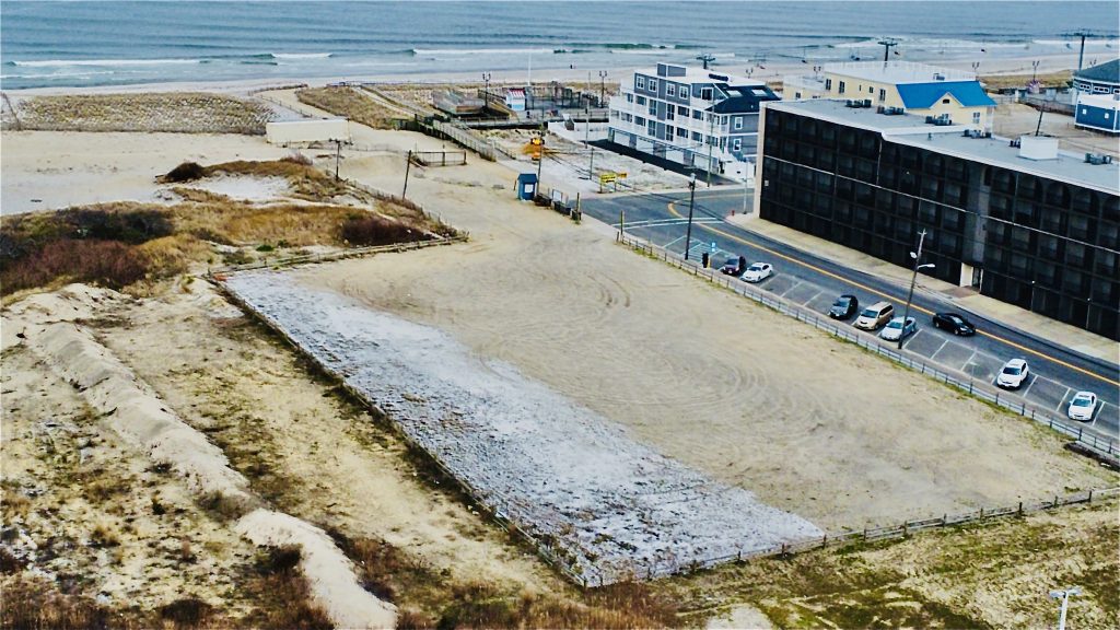 The Hiering Avenue parking facility, where a shower and changing facility has been proposed, March 2024. (Photo: Shorebeat)
