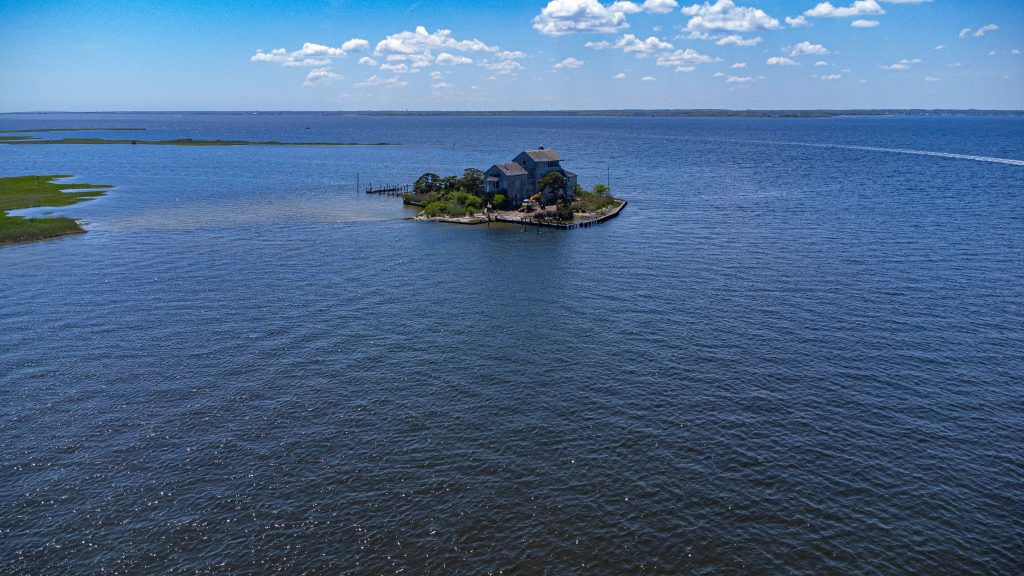 The home on Middle Sedge Island, Barnegat Bay, Toms River, N.J., May 2024. (Photo: Shorebeat)