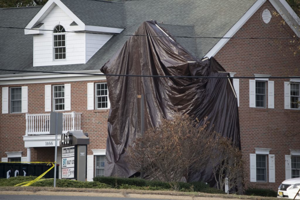 The scene of a deadly car accident in Toms River, Nov. 11, 2019. (Photo: Daniel Nee)