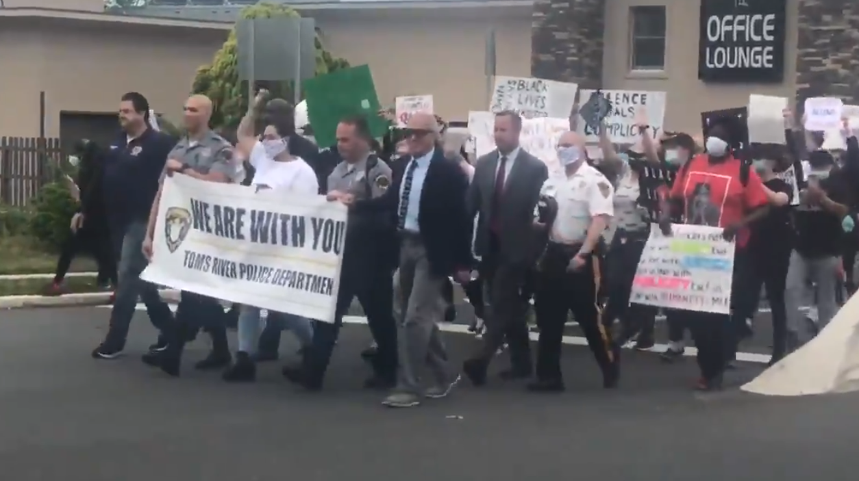Toms River police and protesters march together, Tuesday, June 2, 2020. (Credit: brian4nyTwitter)